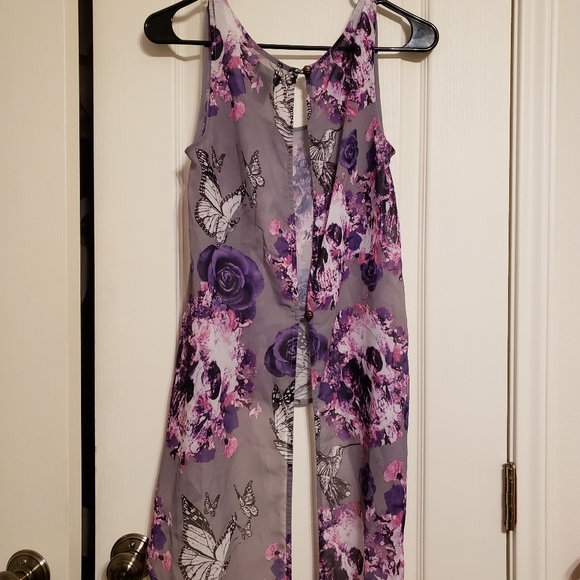 NWOTFloral Skull Top - Picture 2 of 7